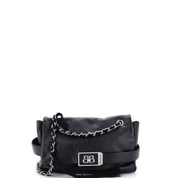 Modu Chain Flap Bag Leather Medium